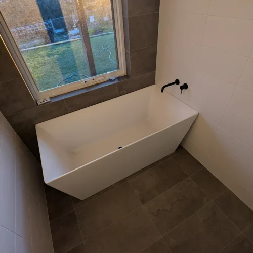 Kitchen plumbing maintenance work