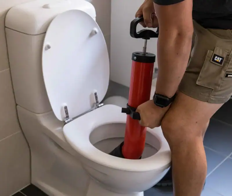 Emergency Toilet Unblocking